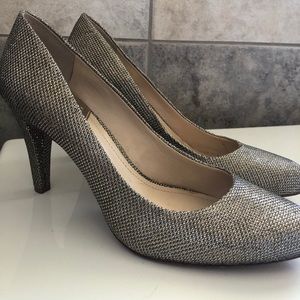 Vince Camuto high heel